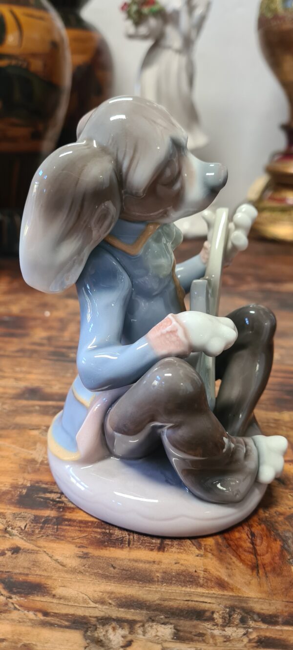 Cane Chitarrista Seduto Lladró - immagine 2