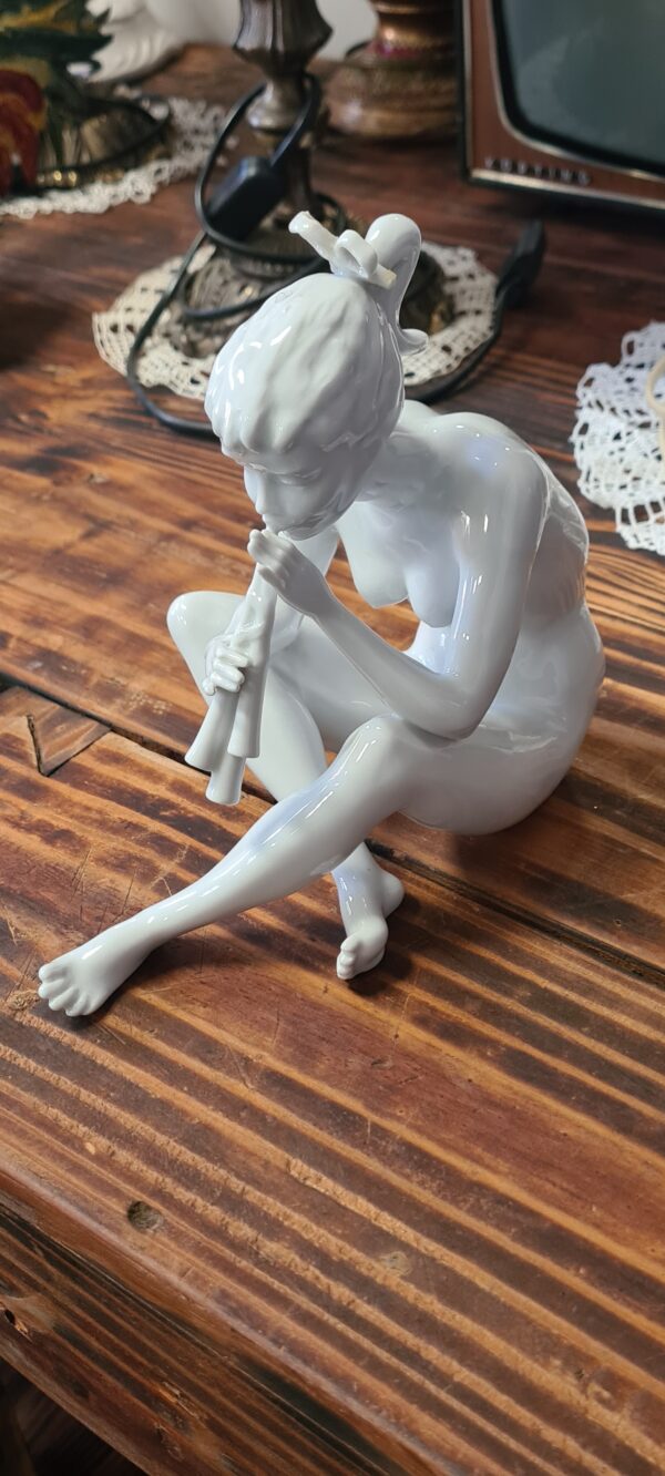 Flautista Nuda - immagine 3