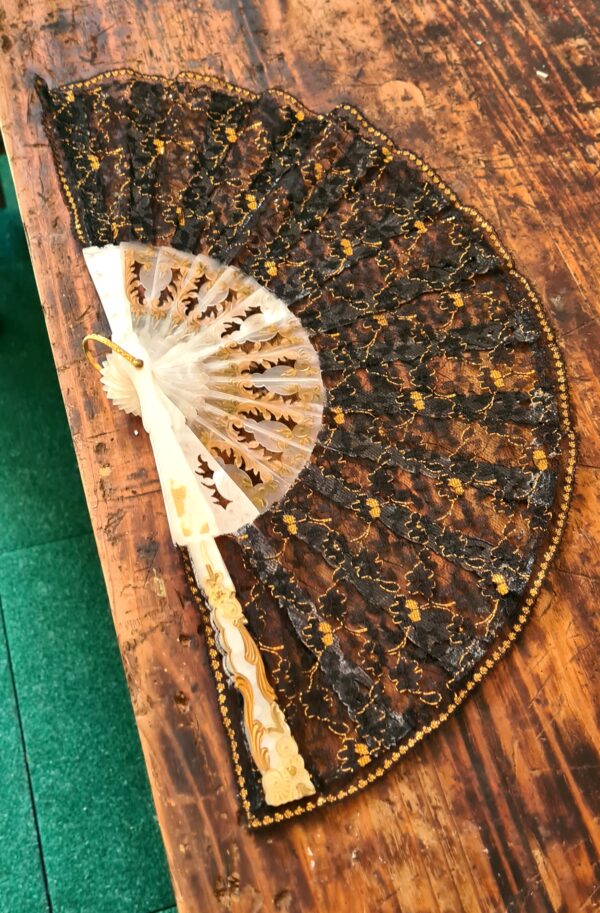 Ventaglio in Pizzo - immagine 2