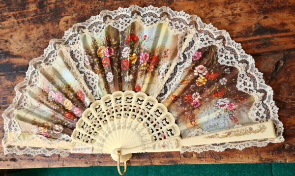 Ventaglio Pizzo Bianco